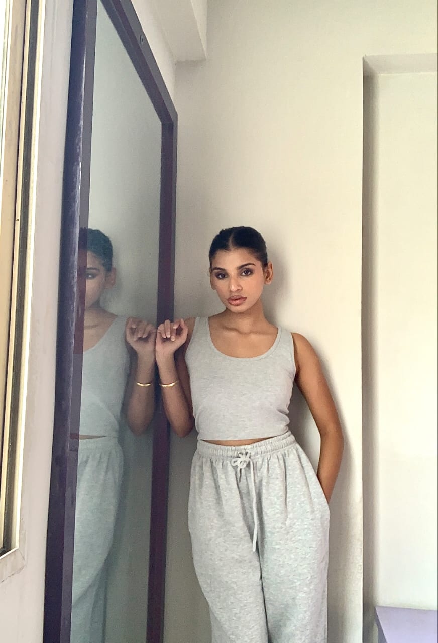 2781-Sweat Racer Scoop Neck Top Women