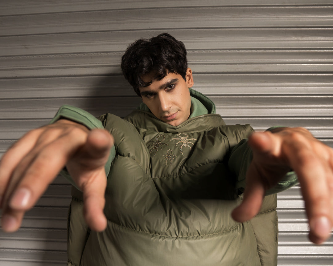 2764 Signature Sleeveless Puffer Jacket-Olive