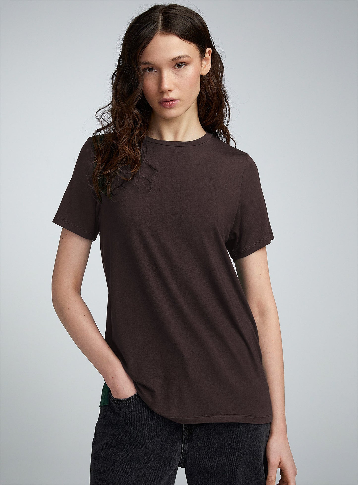 Fapak Solid Round Neck T-shirt For Women-2405