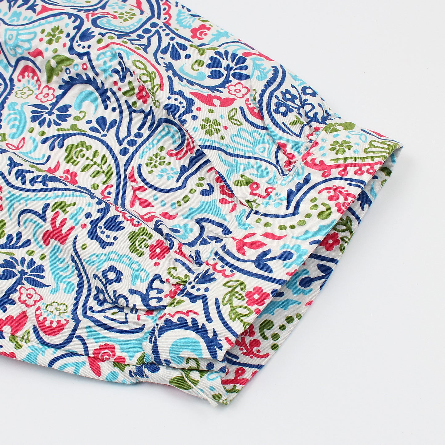 Guess All over Multi floral printed Short-KSHR-2070