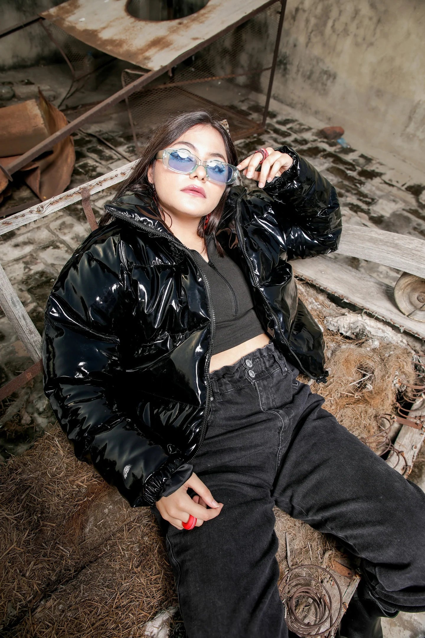 3000-Women’s Vinyl Cropped Full Zip Jacket