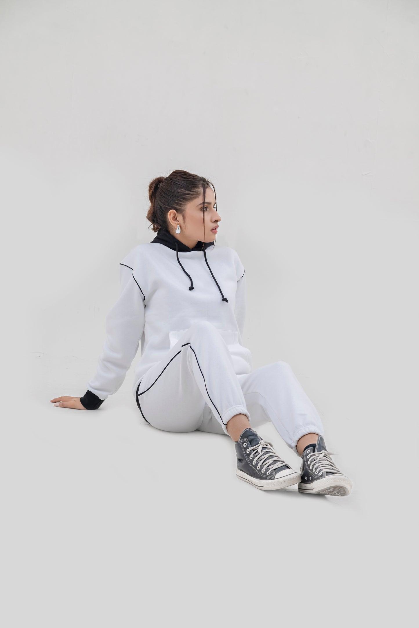 FX Pullover Hood Tracksuit For Women-2584-White Black