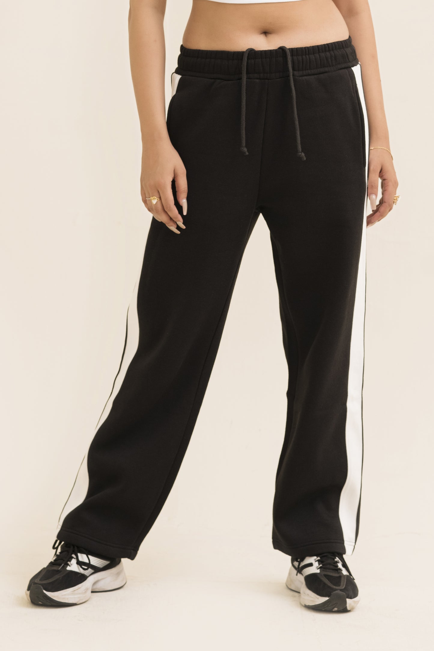 Black Straight-Leg Trousers with Stripe For Women-2558