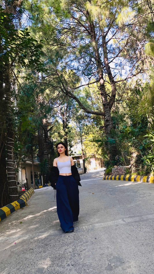 2657-Petite Cotton Basic Strappy Scoop Neck Croptop