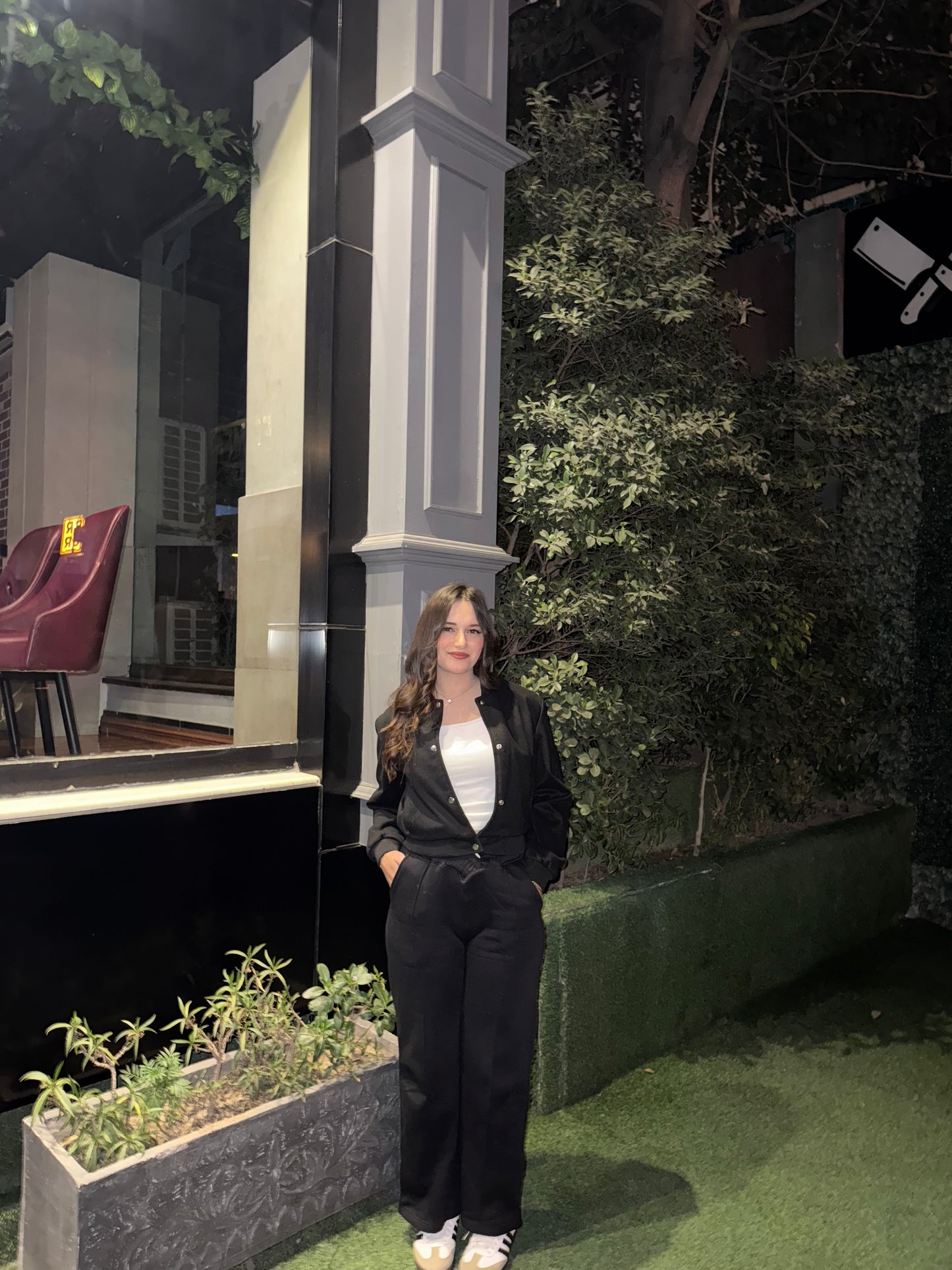 2703-FX Dipped Hip V-Pleated Trouser For Women-Black