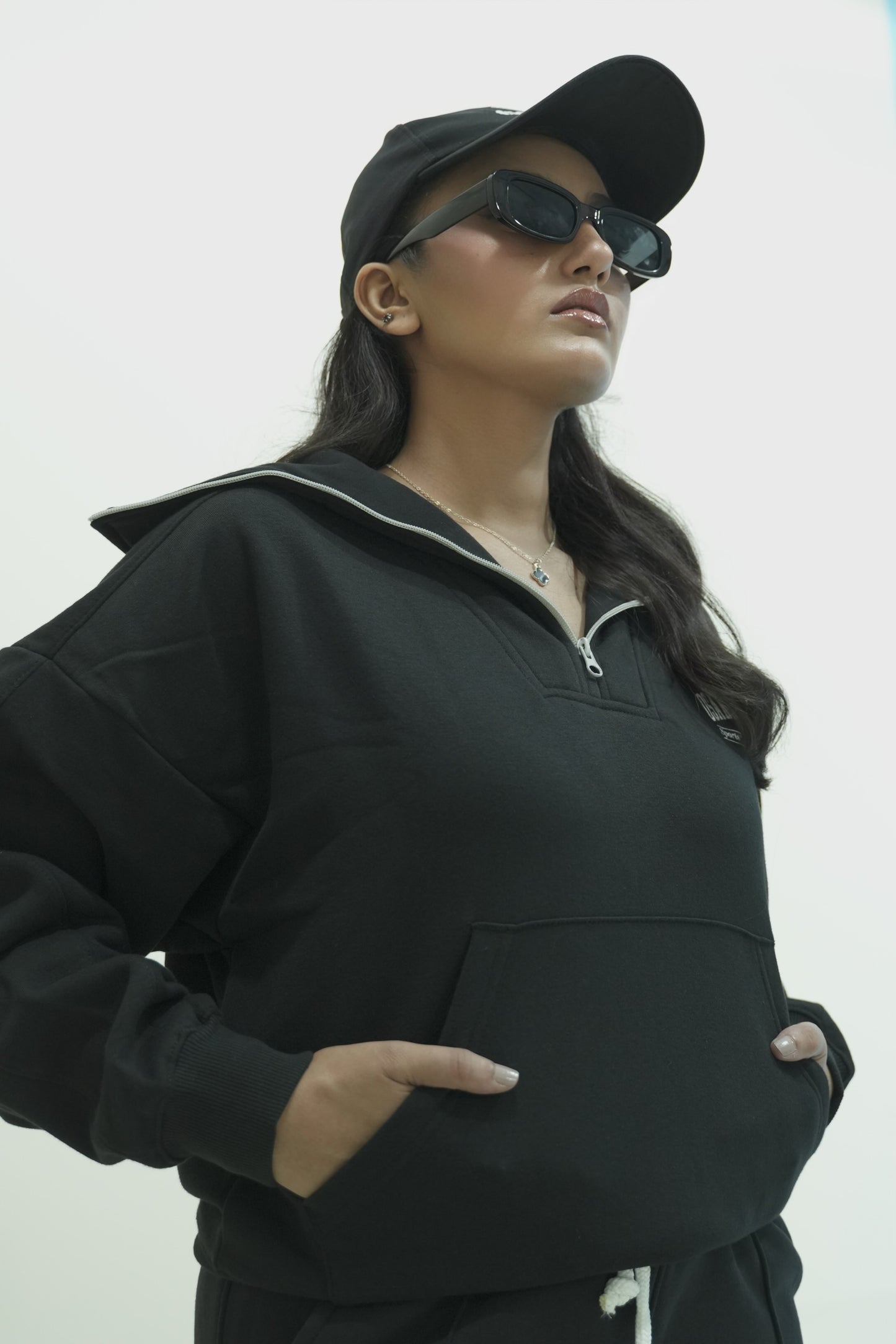 2310-OSK Half Zip Sweater Women-Black